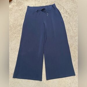 SPANX AIR ESSENTIALS WIDE LEG PANT Size 1X Petite CLASSIC NAVY 50239Q DRAWSTRING